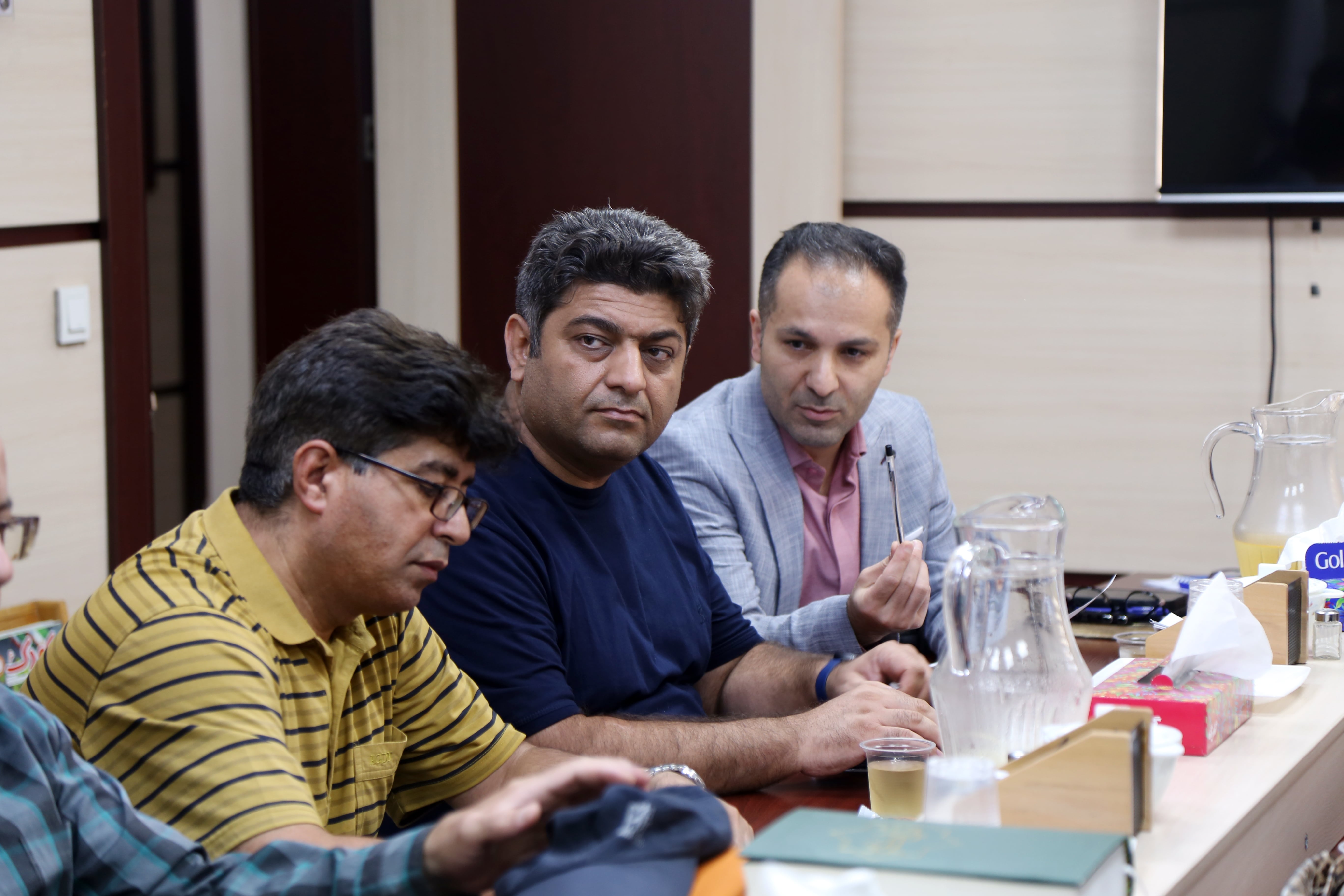 نشست بازخوانی تجربه‌‌های دوازدهمین دوره جشنواره ملی عکس و تصویرگری رشد