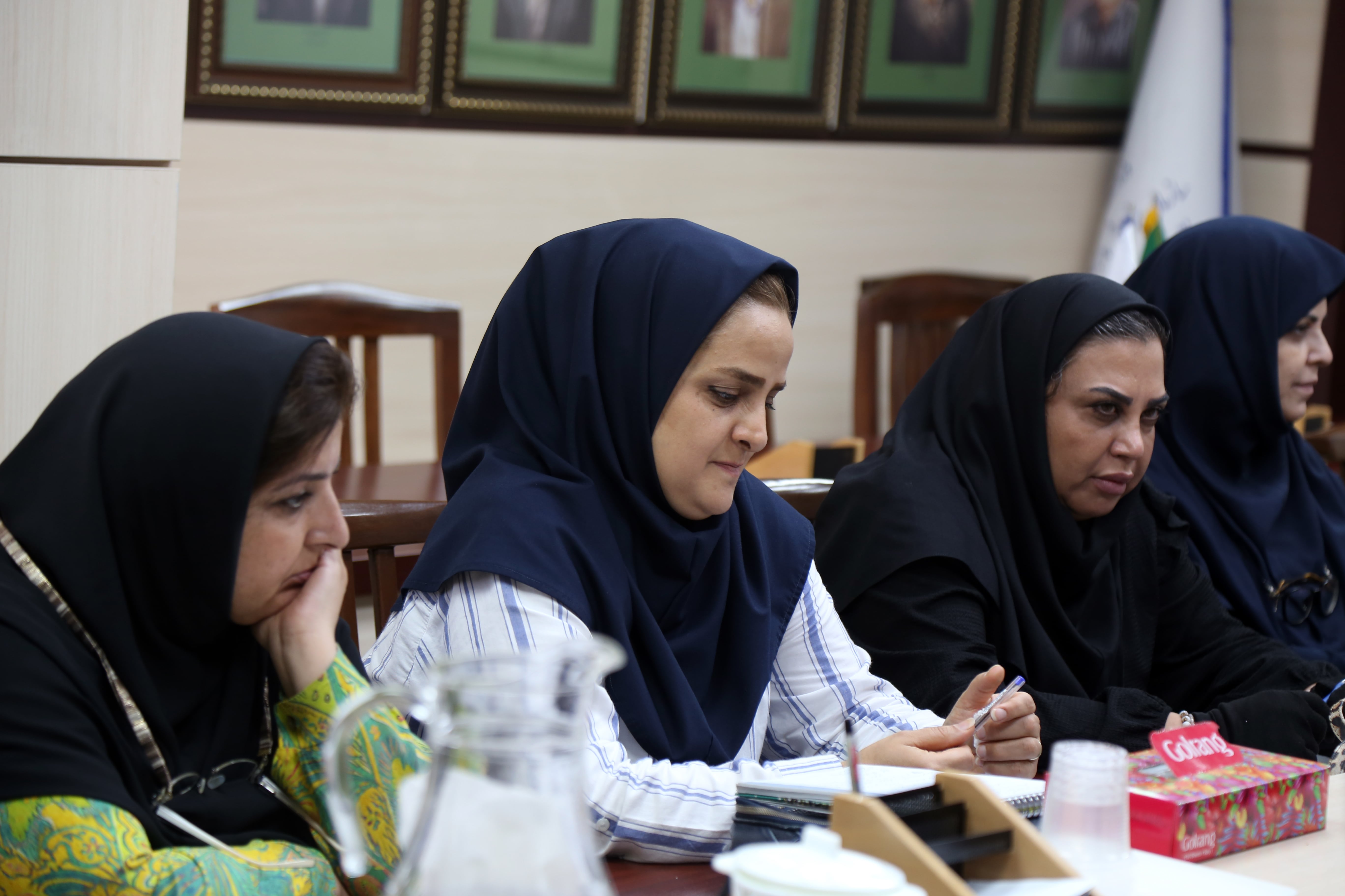 نشست بازخوانی تجربه‌‌های دوازدهمین دوره جشنواره ملی عکس و تصویرگری رشد