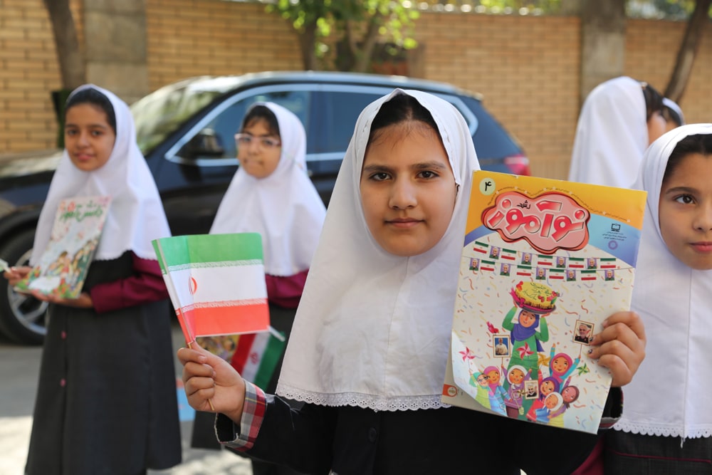 بازدید از مدرسه نراقی