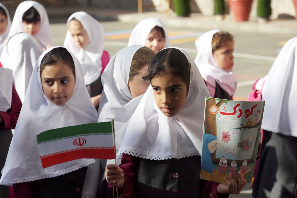 بازدید از مدرسه نراقی