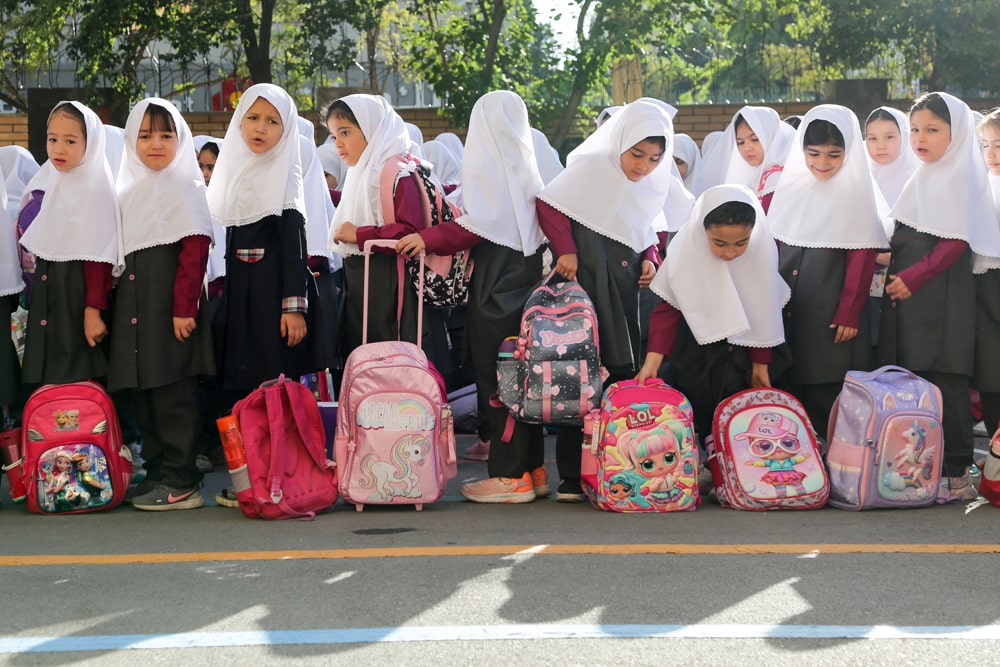 بازدید از مدرسه نراقی