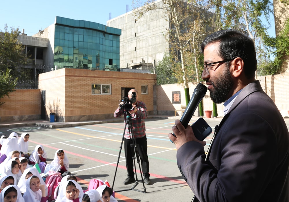 بازدید از مدرسه نراقی