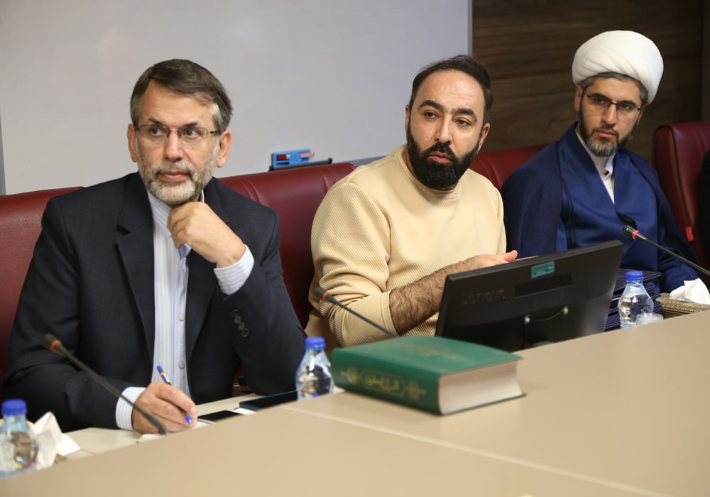 نشست شورای سیاست‌گذاری پنجاه و چهارمین دوره جشنواره بین المللی فیلم رشد