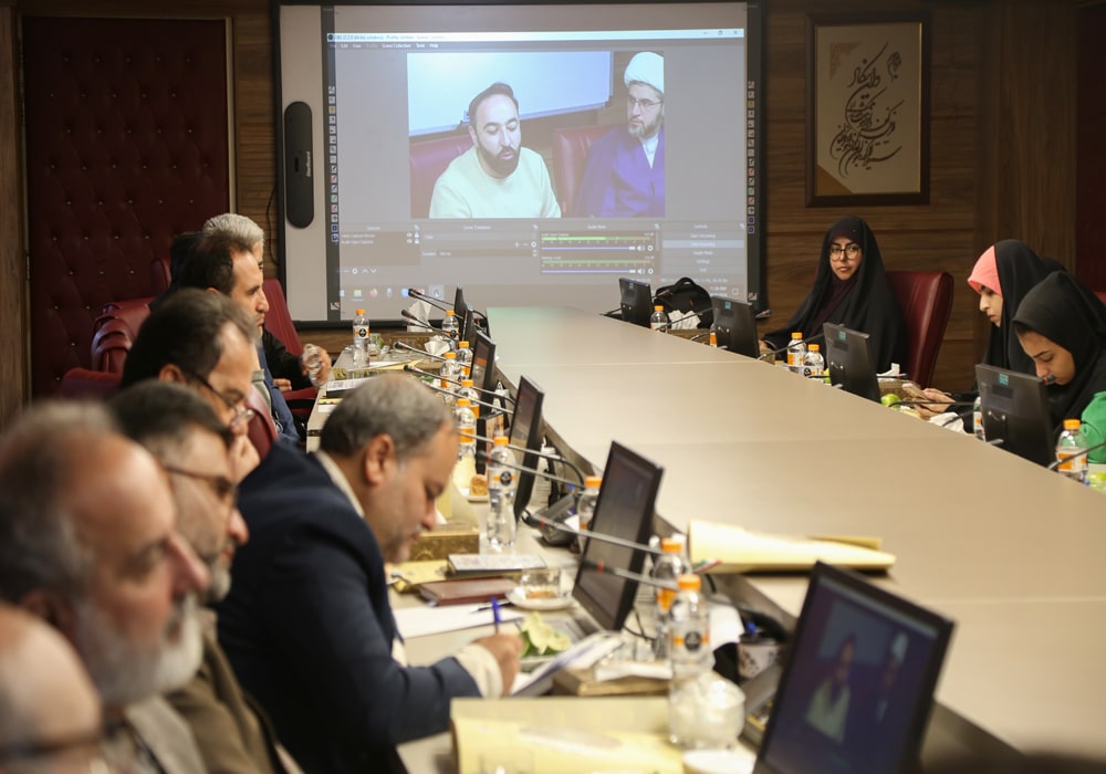 نشست شورای سیاست‌گذاری پنجاه و چهارمین دوره جشنواره بین المللی فیلم رشد