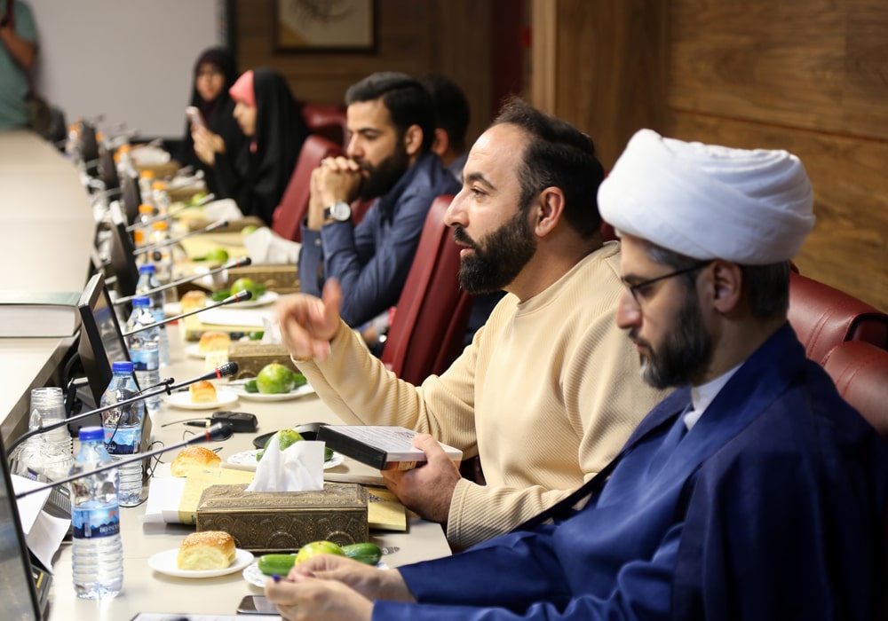 نشست شورای سیاست‌گذاری پنجاه و چهارمین دوره جشنواره بین المللی فیلم رشد