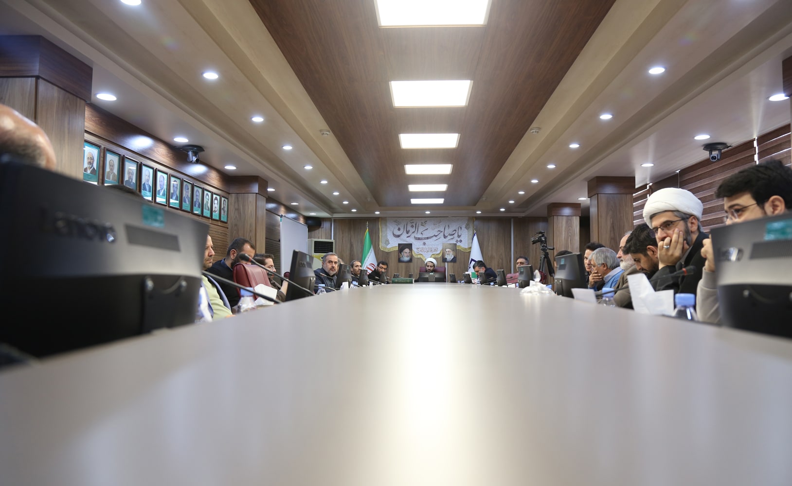 شورای سیاست‌گذاری بیست‌ودومین دوره جشنواره ملی کتاب رشد