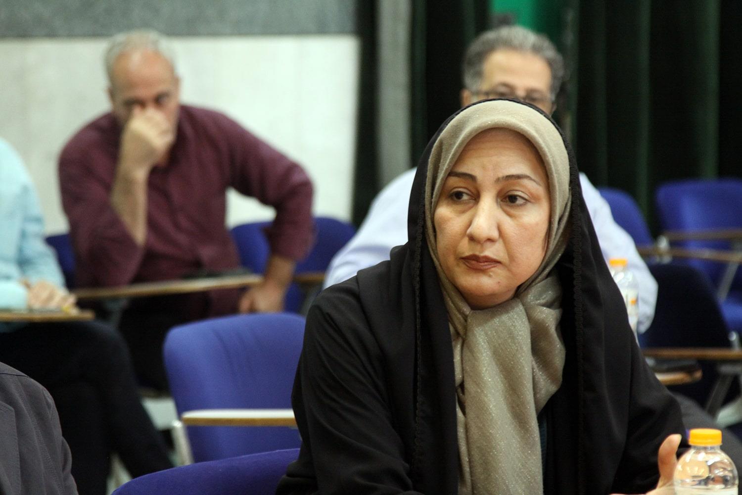 نشست هم‌اندیشی همکاران معاونت مجلات رشد و فناوری آموزشی با مدیرکل دفتر انتشارات و فناوری آمورشی