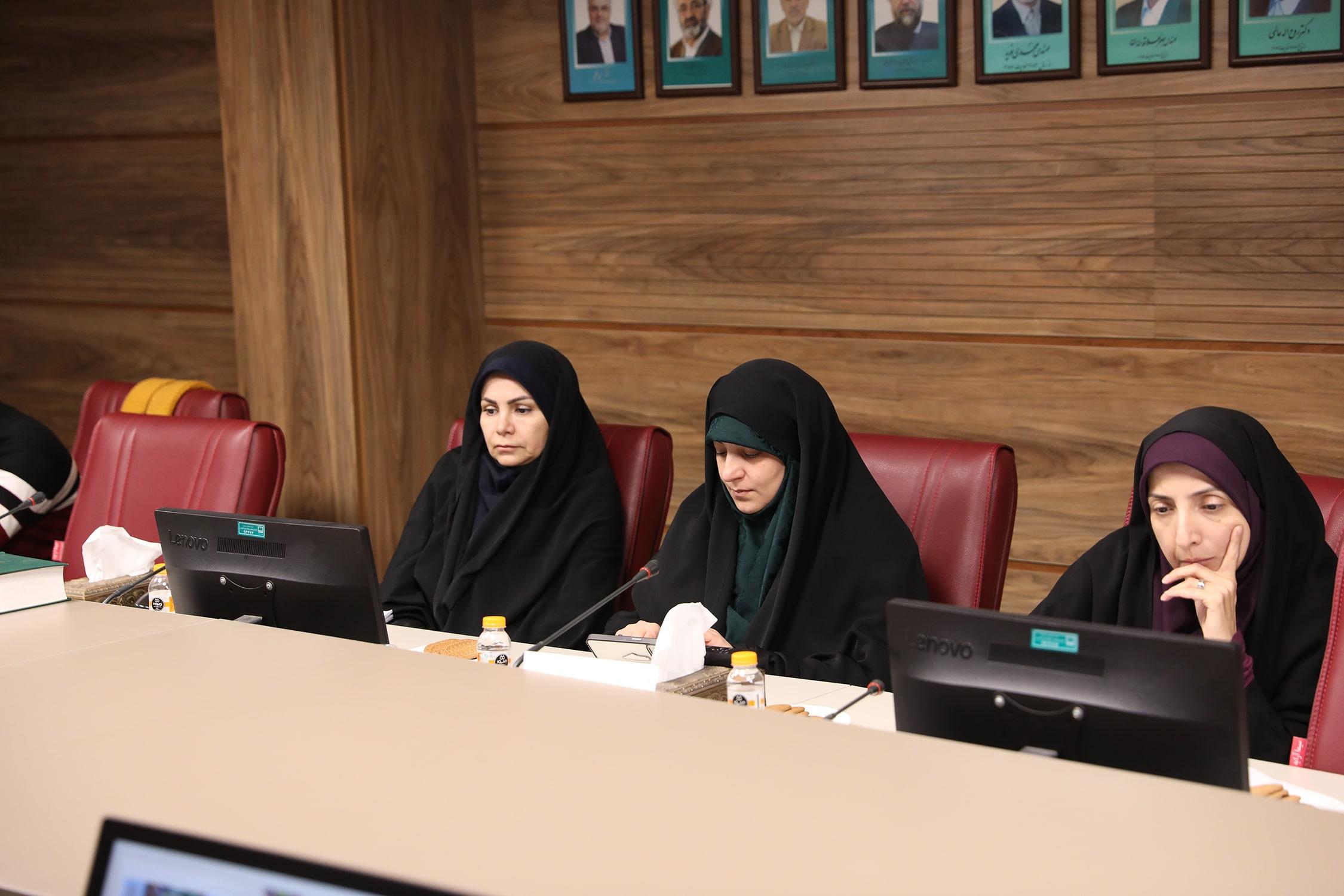 نشست شورای سیاستگذاری بیست و سومین دوره جشنواره کتاب رشد