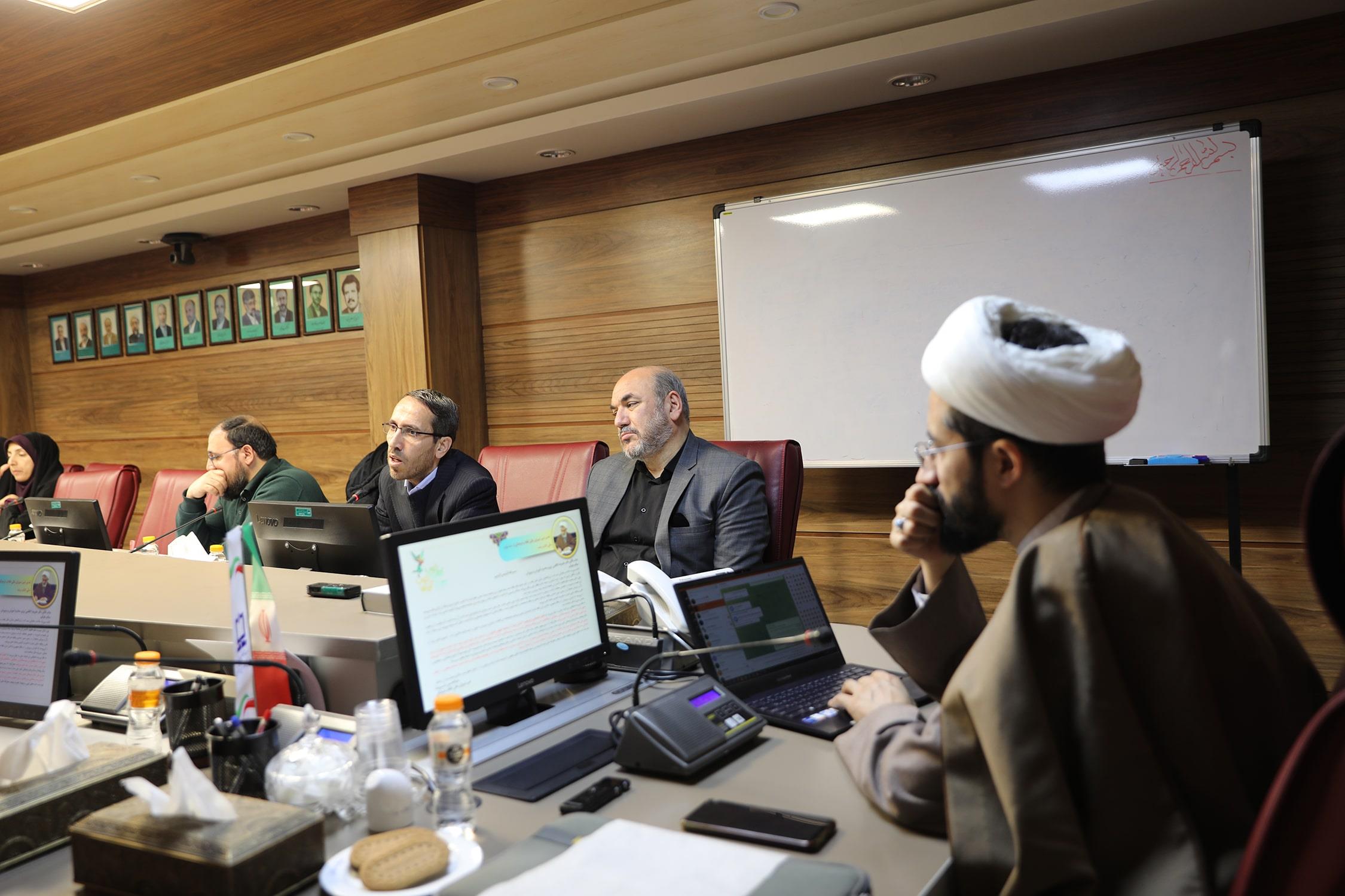 نشست شورای سیاستگذاری بیست و سومین دوره جشنواره کتاب رشد