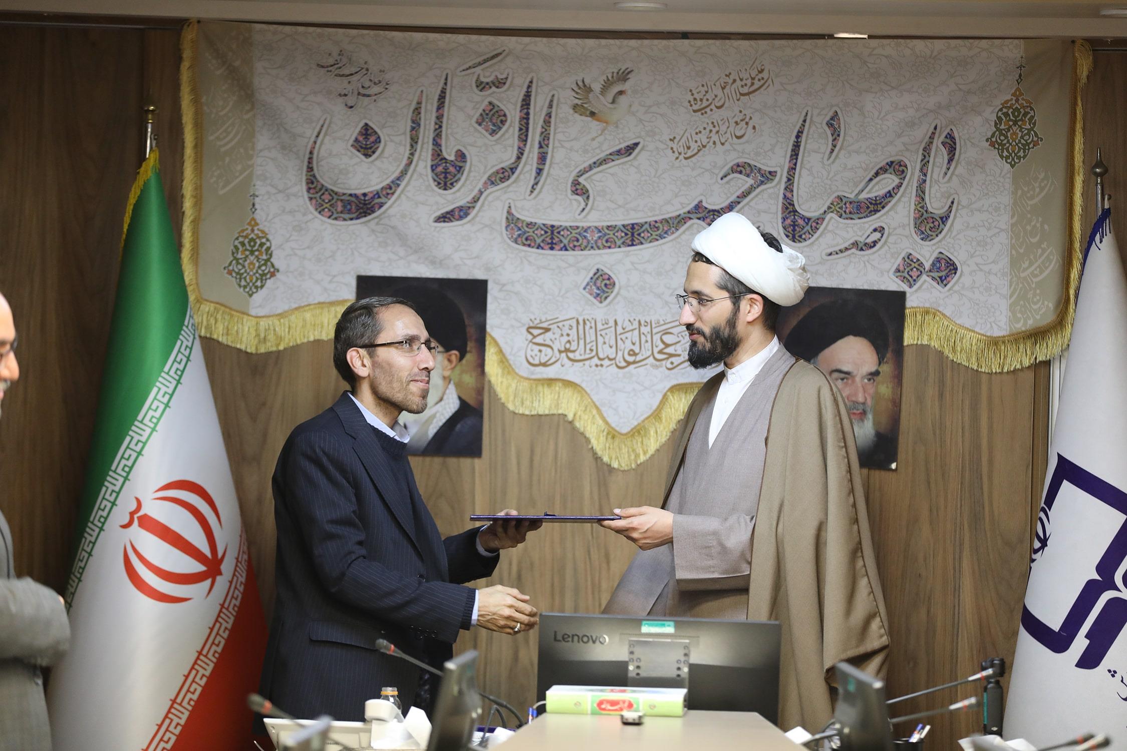 نشست شورای سیاستگذاری بیست و سومین دوره جشنواره کتاب رشد