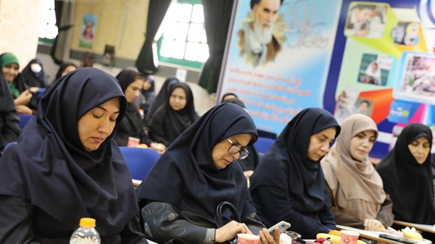 نشست هم‌اندیشی همکاران دفتر انتشارات و فناوری آموزشی با حضور معاون وزیر و رئیس سازمان پژوهش و برنامه‌ریزی