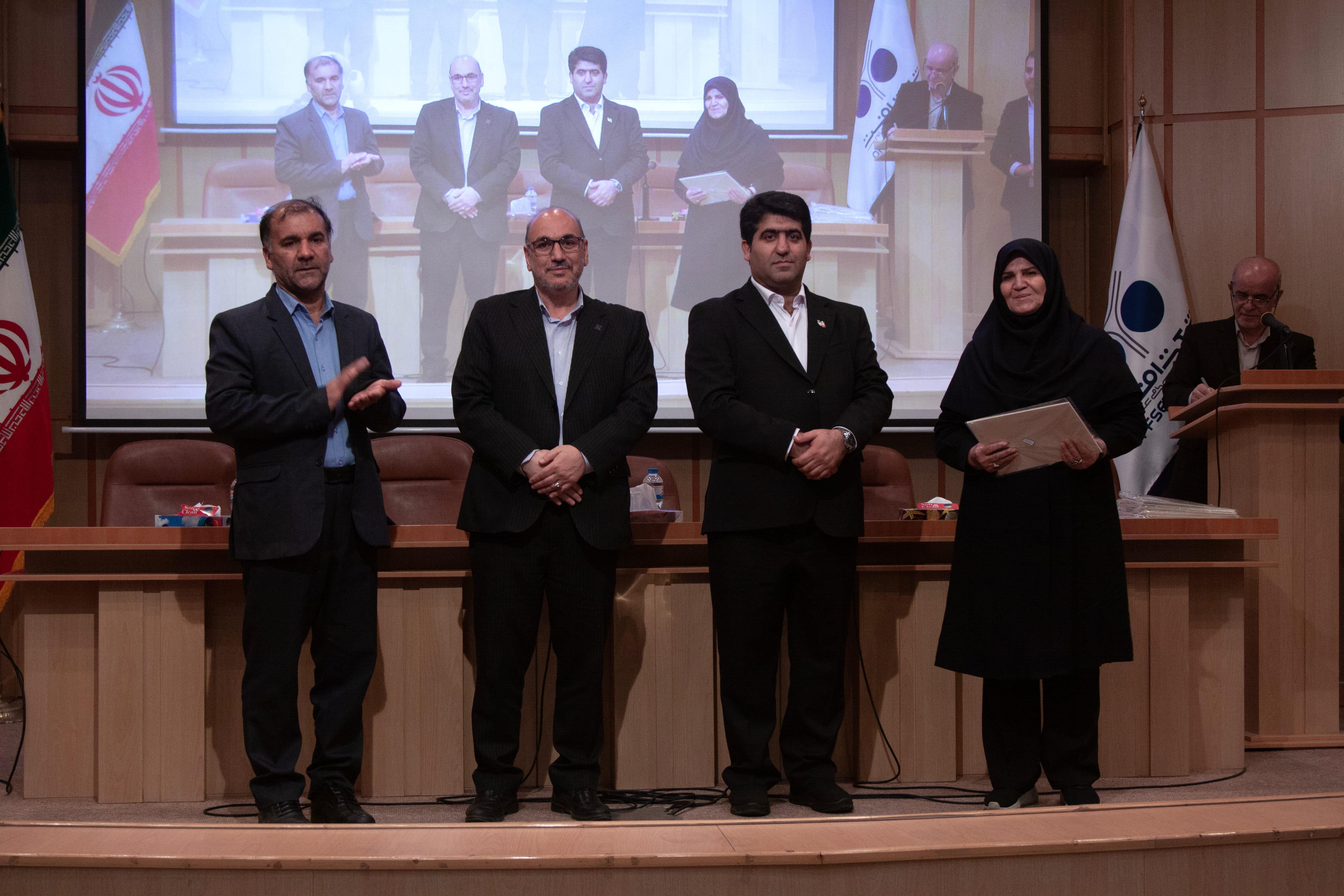 بیست‌وسومین نشست معاونان آموزش ابتدایی و نمایندگان مجلات رشد شهرستان‌های استان تهران در شرکت افست؛ ۱ شهریور ۱۴۰۵